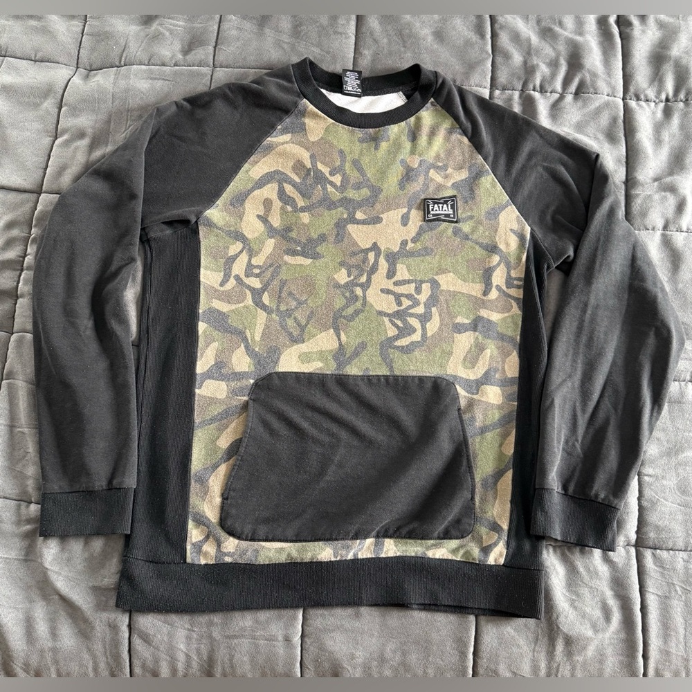 Fatal Black and Camouflage Men's Sweatshirt